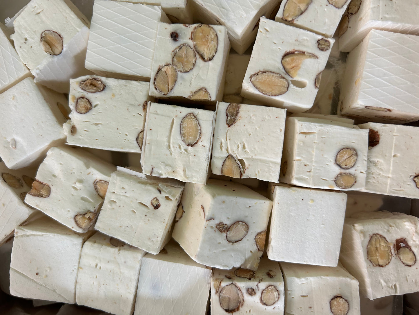 Nougat Cube Blanc (5 pièces)